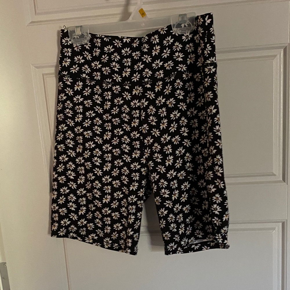 American Eagle Outfitters Black and White Floral Bike Shorts